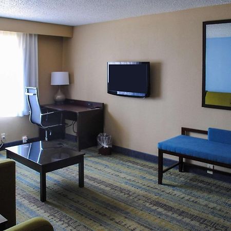 Clarion Hotel Conference Center - North Lexington Kültér fotó
