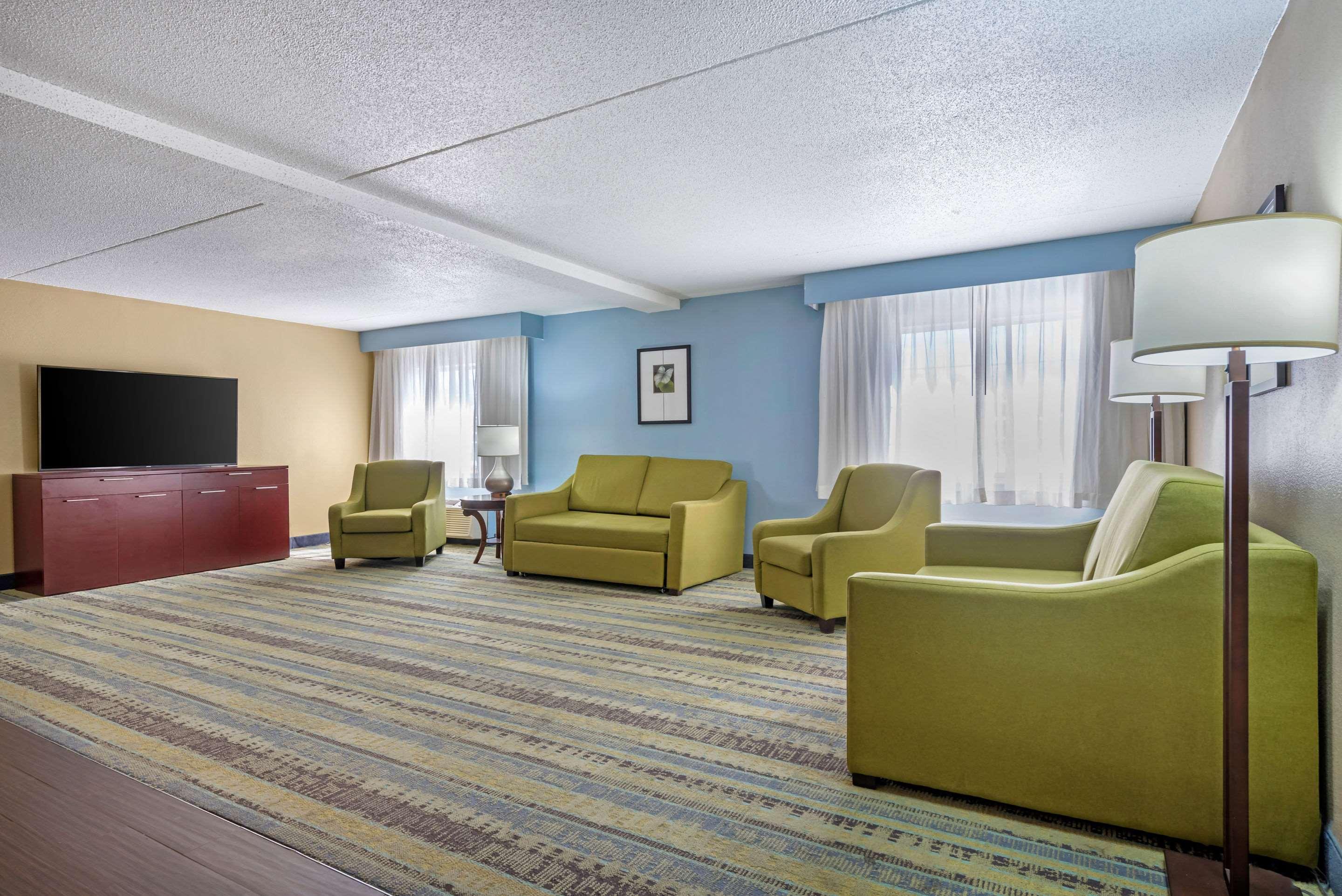 Clarion Hotel Conference Center - North Lexington Kültér fotó